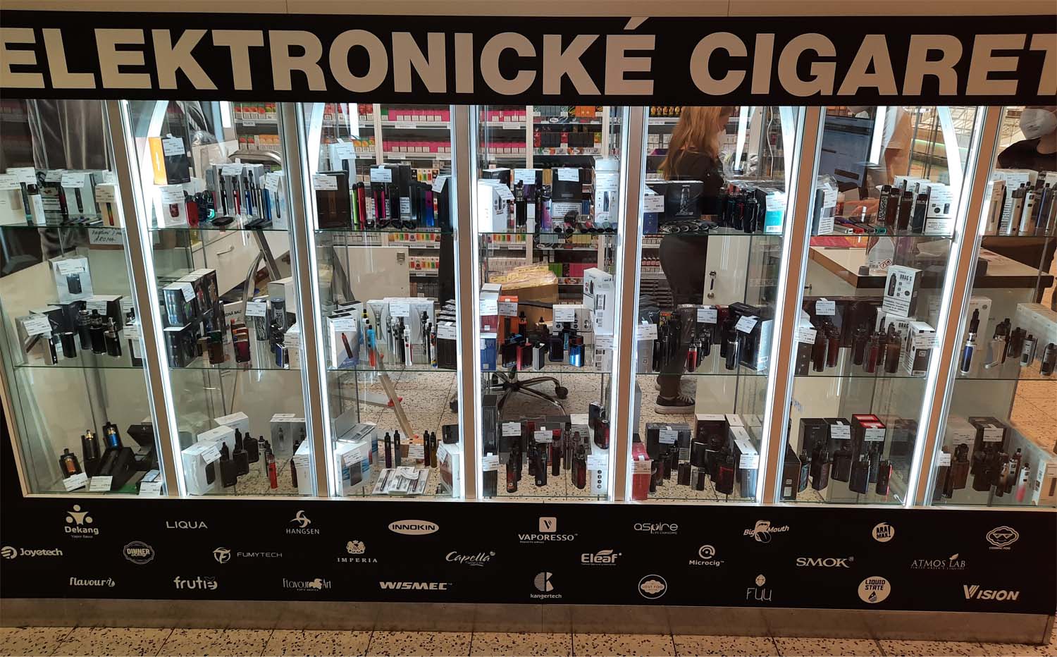 Elektronické cigarety Praha 5 Zličín Globus